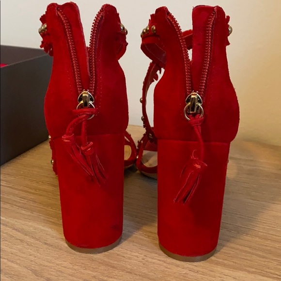 Vince Camuto Heels - Picture 6 of 11